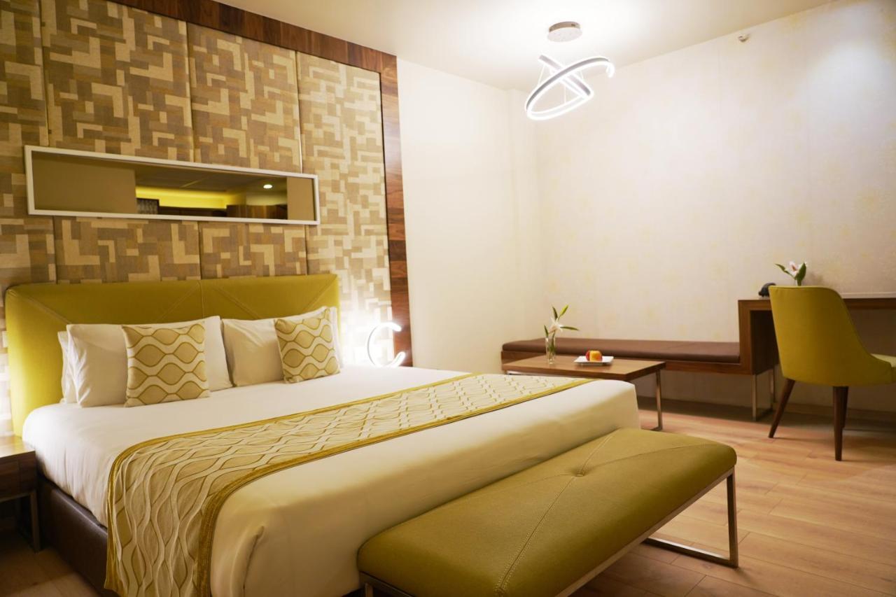 Ira By Orchid Bhubaneswar Hotel Exterior foto