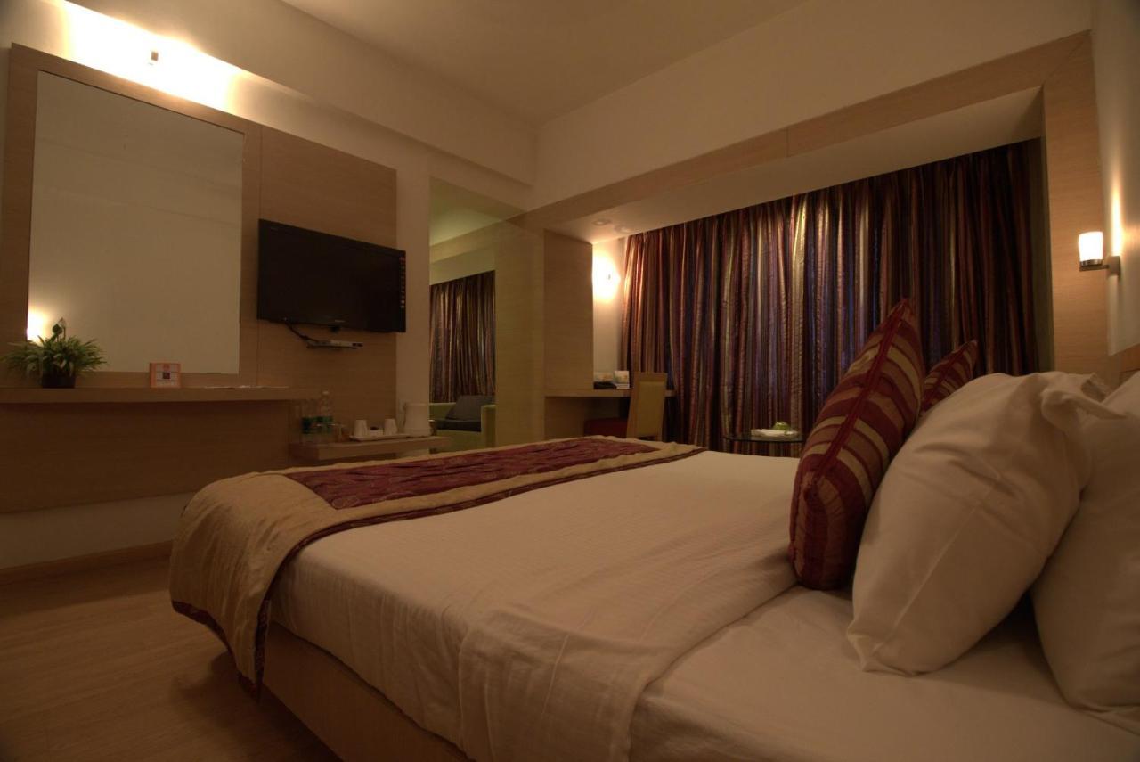 Ira By Orchid Bhubaneswar Hotel Exterior foto