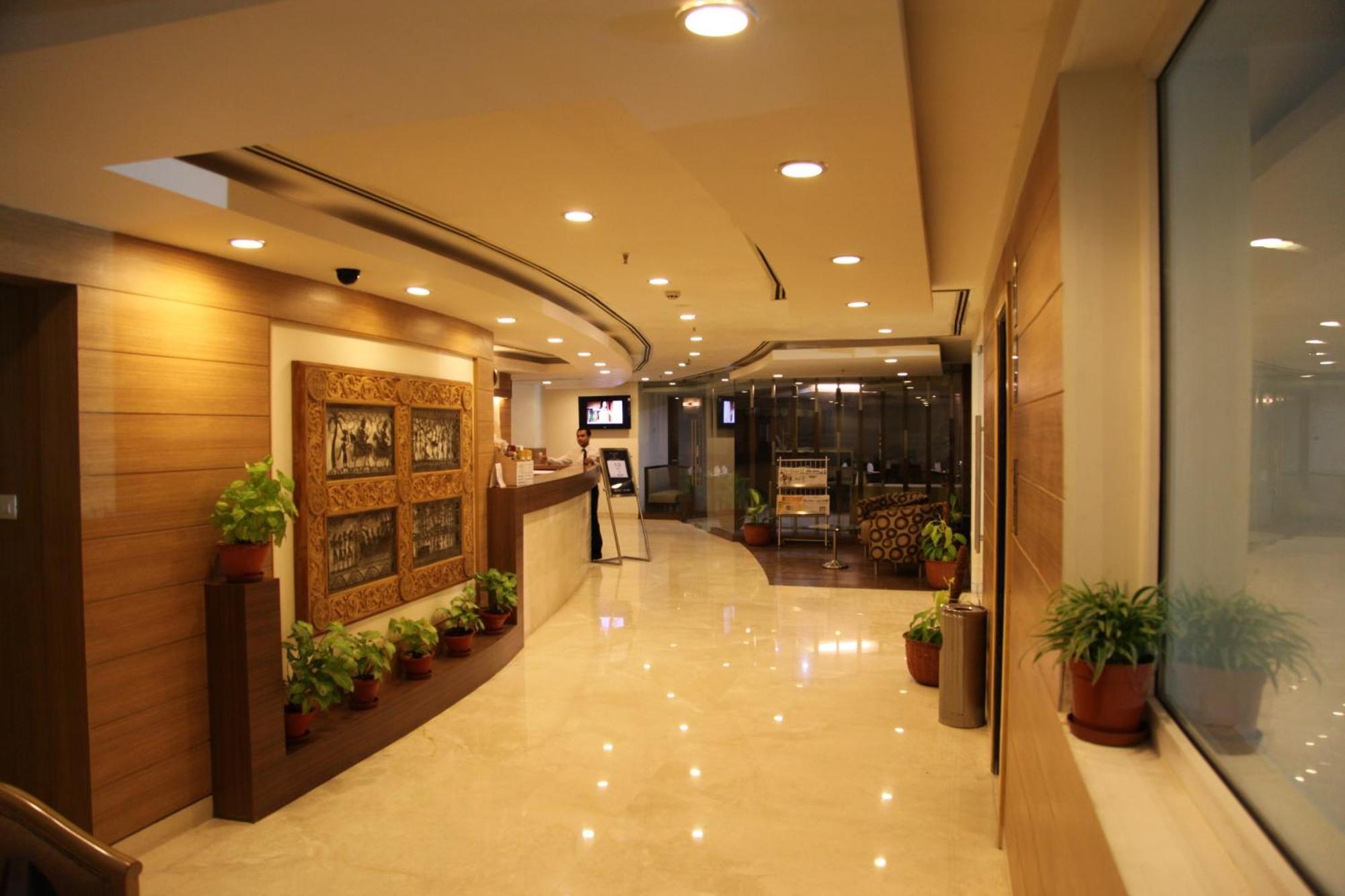 Ira By Orchid Bhubaneswar Hotel Exterior foto