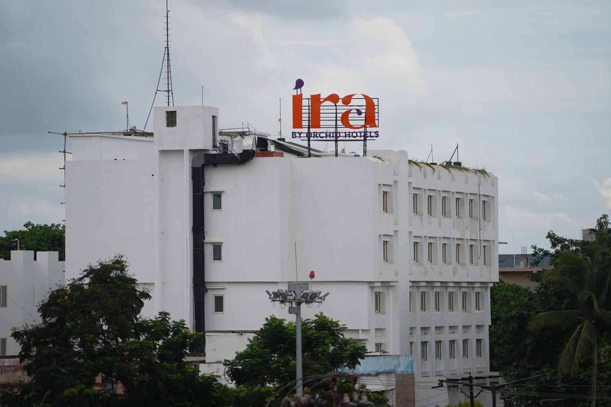 Ira By Orchid Bhubaneswar Hotel Exterior foto