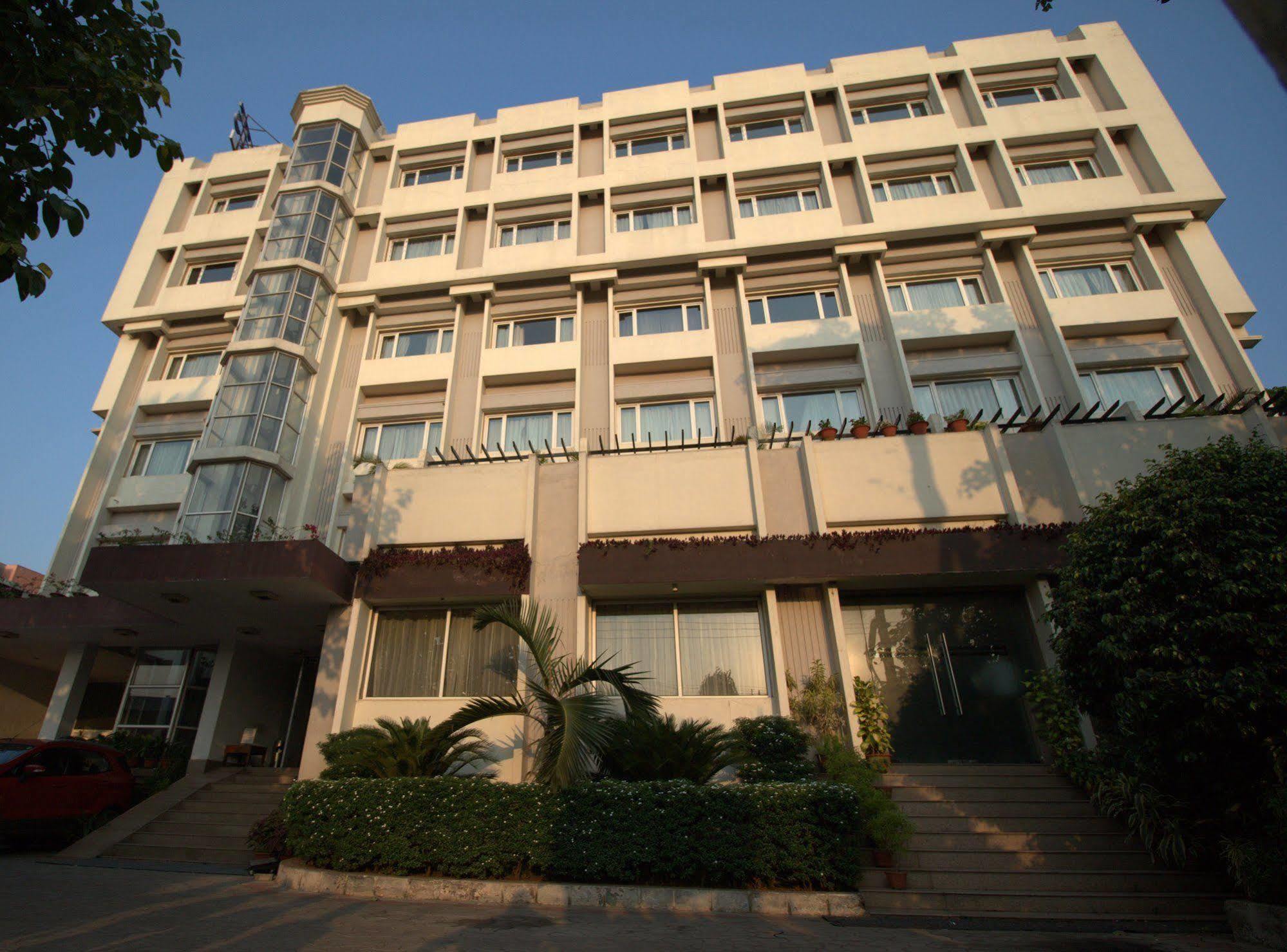 Ira By Orchid Bhubaneswar Hotel Exterior foto